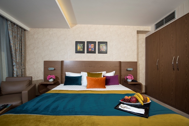 Emerald Pristina Kosovo junior suite room view 2